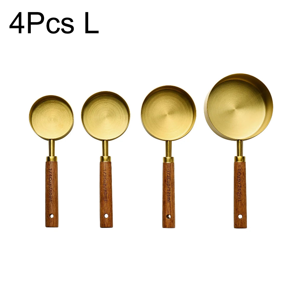Tasses et Cuillères Doseuses en Inox avec Manche en Bois – Set de Mesure pour Pâtisserie, Café et Cocktails