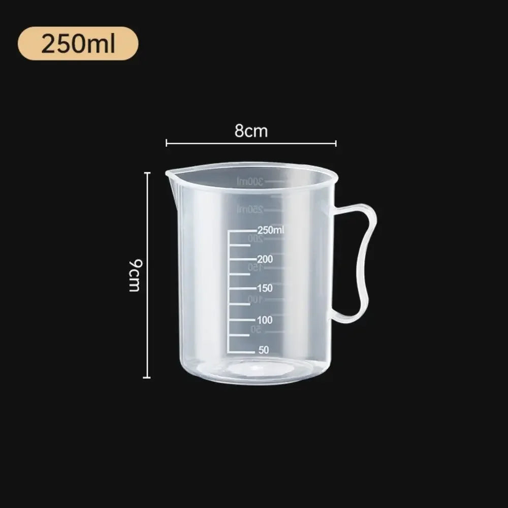 Verre Doseur Plastique Alimentaire avec Graduation – 100ml à 5000ml, Transparent, Cuisine & Laboratoire